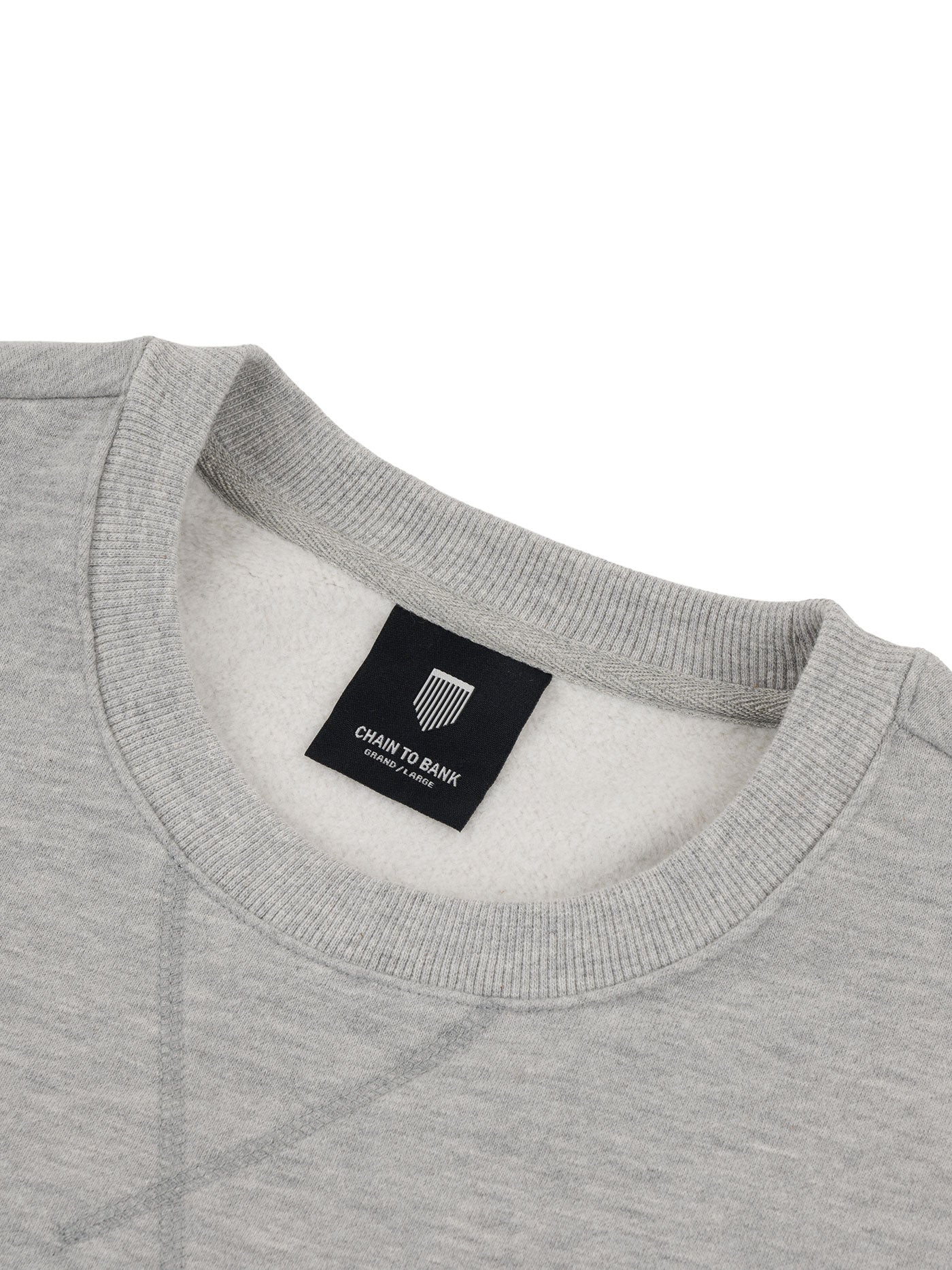 UNDERGROUND PIRACY CREWNECK | CHAIN TO BANK