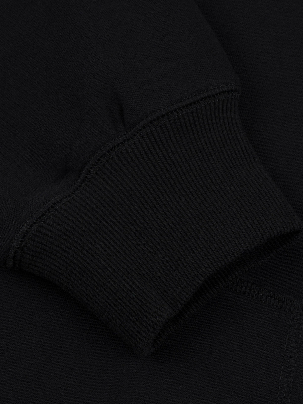 CLASSIC FT SHIELD LOGO HOOD | BLACK