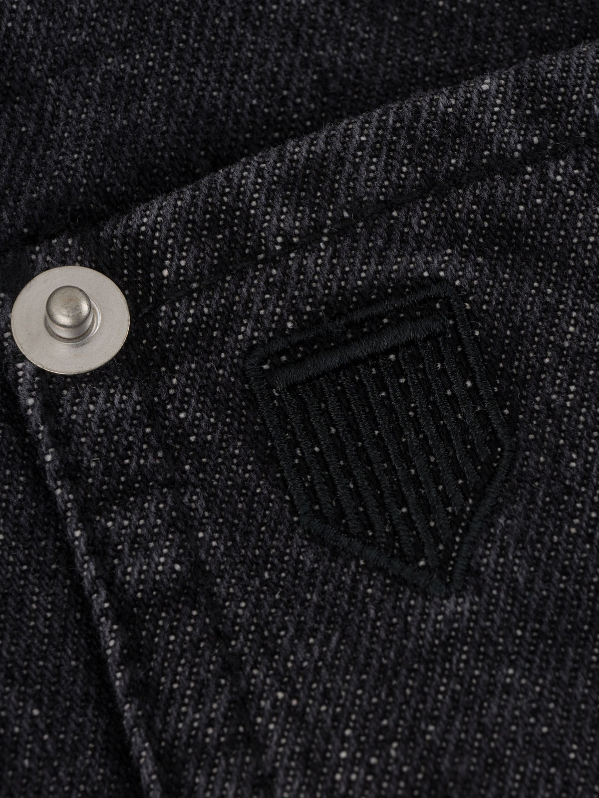 MILLIONS ROOMY FIT DENIM | DISTRESSED BLACK WASH